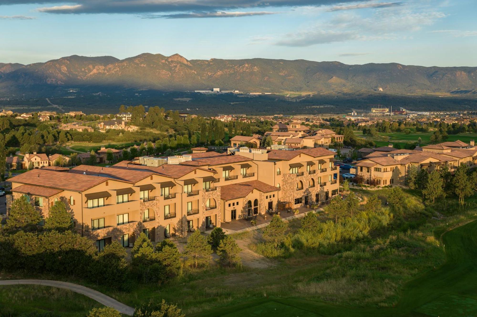 Flying Horse Resort & Club Colorado Springs Exterior photo